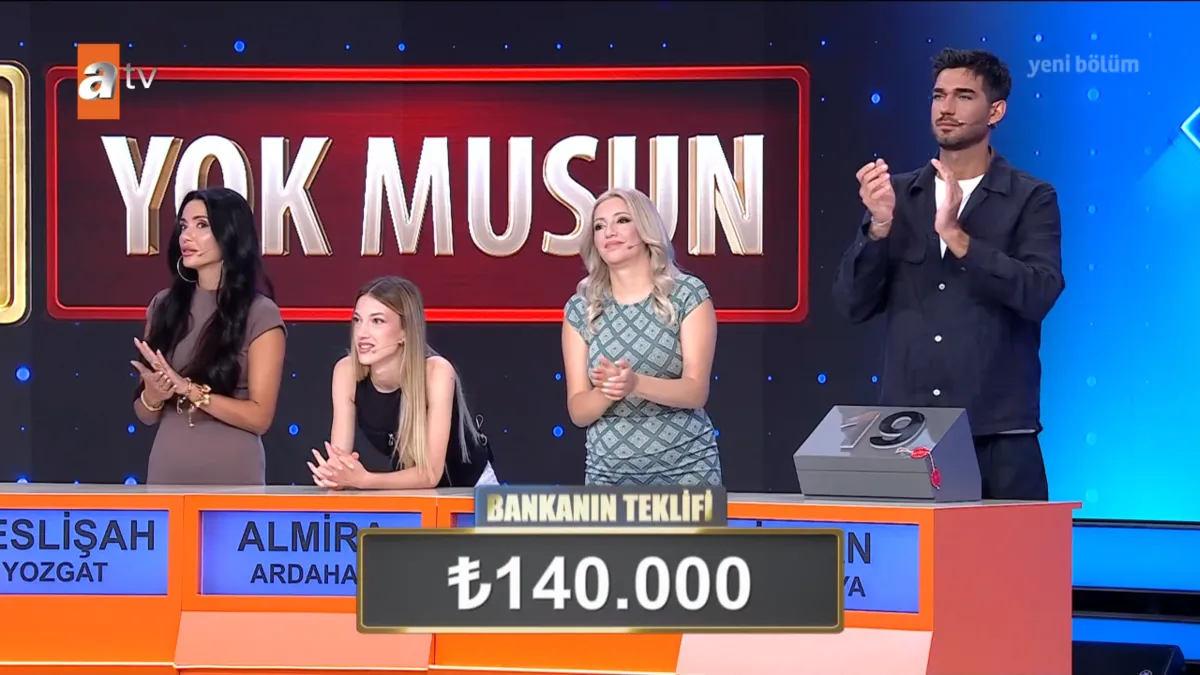 12-yasinda-gunde-14-saat-calisan-kardelenin-hayat-hikayesi-yurek-burktu-annemi-aramayin-1792015789657.png 12 yaşında günde 14 saat çalışan Kardelen'in hayat hikayesi yürek burktu: "Annemi aramayın"-8