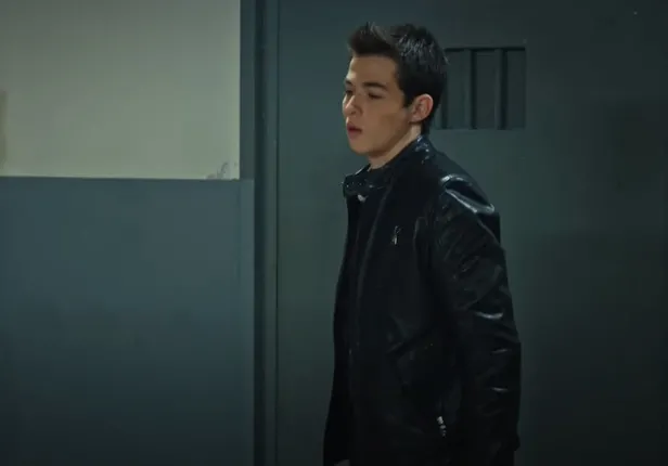 kurulus-osmandan-edho-atagi-hizir-cakirbeylinin-oglu-icin-dev-hamle-apar-topar-oraya-gececek-1632578294095.jpg Hızır Çakırbeyli'nin oğlu için dev hamle apar topar oraya geçecek! Kuruluş Osman'dan EDHO atağı!-3