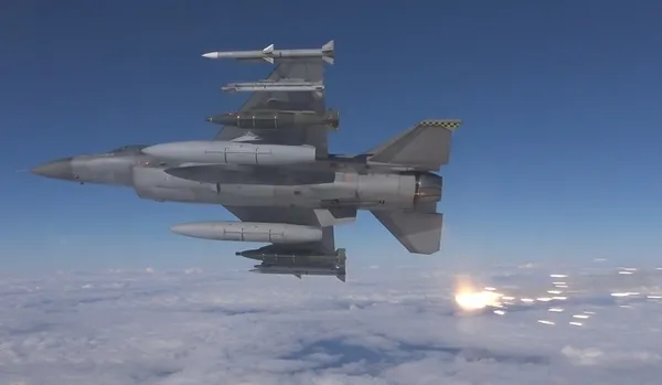 son-dakika-kuzey-iraka-hava-harekati-40-yakin-hedef-imha-edildi-1627628697068.jpg SON DAKİKA: Kuzey Irak'a hava harekatı! 40'a yakın hedef imha edildi-3