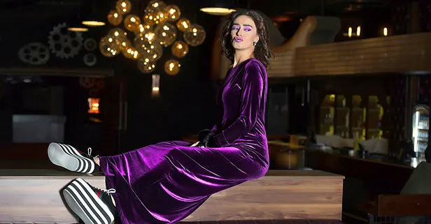 CHP'ye şarkısını vermeyen Tilbe'ye linç girişimi