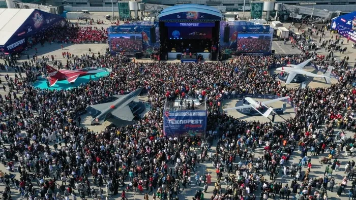 1702401937166.jpeg Dünyanın en büyük uzay, havacılık ve teknoloji festivali TEKNOFEST'in 2024'te düzenleneceği yer belli oldu-4
