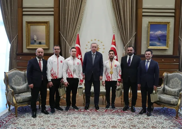 Son dakika: Başkan Erdoğan milli cimnastikçileri kabul etti-2