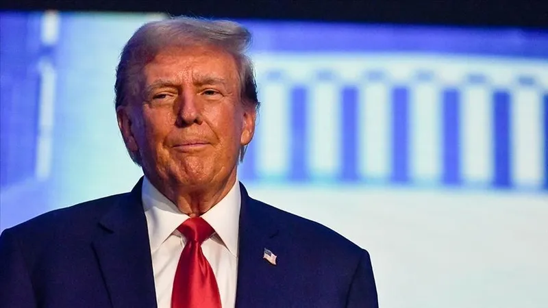 abd-baskani-joe-bidena-soguk-dus-etkisi-yaratan-anket-cekilmesini-isteyenlerin-orani-67ye-cikti-donald-trump-i-1720711254504.jpeg ABD Başkanı Joe Biden'a soğuk duş etkisi yaratan anket: Çekilmesini isteyenlerin oranı %67'ye çıktı | Donald Trump ile neredeyse...-4