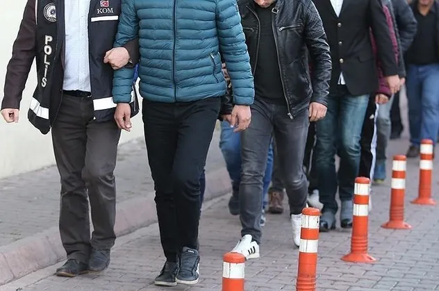 Son dakika: FETÖ'nün Hava Kuvvetleri'ndeki yeni yapılanması çökertildi