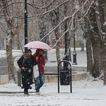 Kar bu hafta geri dönüyor! Meteoroloji’den 17 ile sarı kod: Fırtına ve kuvvetli yağışlara dikkat!