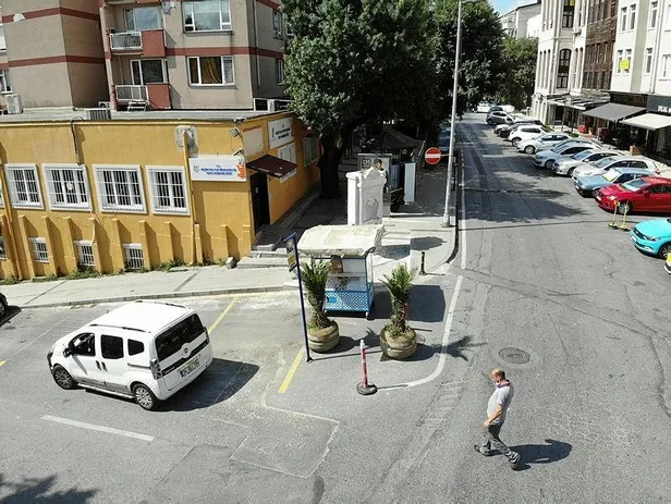 CHP'li İBB restorasyon yapılan Hamidiye Çeşmesi’nden Abdülhamid Han’ın tuğrasını sildi-5