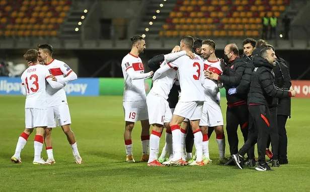 turkiye-gruptan-nasil-cikar-iste-a-milli-takimimizin-kalan-maclari-puan-durumu-ve-ihtimaller-1633989174232.jpeg Türkiye gruptan nasıl çıkar? İşte A Milli Takımımızın kalan maçları, puan durumu ve ihtimaller...-2