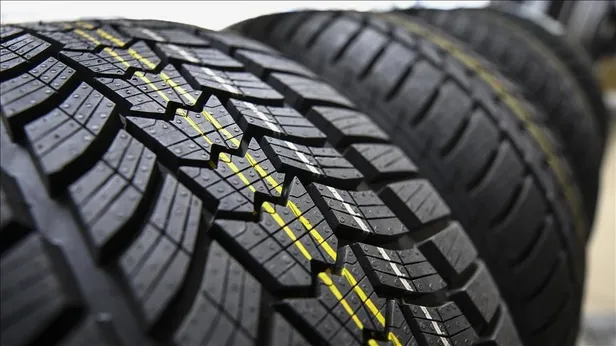 kis-lastigi-kullanmak-neden-onemli-kis-lastigi-hangi-araclarda-mecburi-kis-lastigi-cezasi-ne-kadar-1575363779262.jpg Kış lastiği kullanmak neden önemli? Kış lastiği hangi araçlarda mecburi? Kış lastiği cezası ne kadar?-4