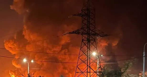 Özbekistan'da büyük patlama! Çok sayıda bina hasar gördü: Uçak kazası mı yıldırım mı?