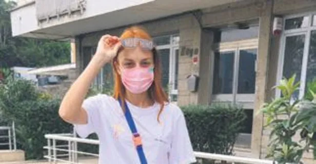 Nilperi Şahinkaya sportik tarzıyla dikkat çekti