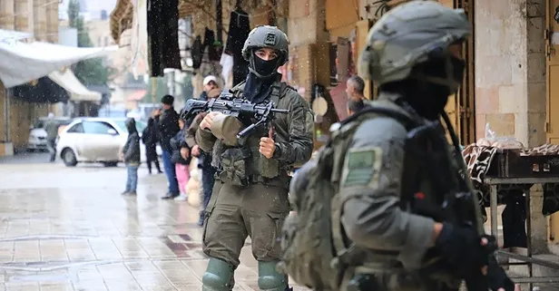 Filistin'de Sare Bayramı bahanesiyle kuşatma: İsrail ordusu mahalleleri kapattı