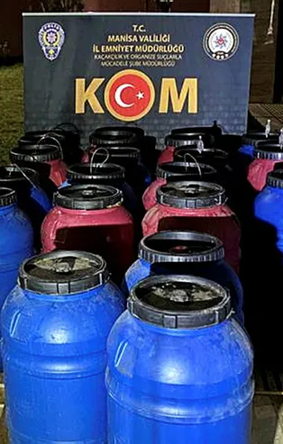 Manisa'da sahte içki operasyonu! Hepsi ele geçirildi