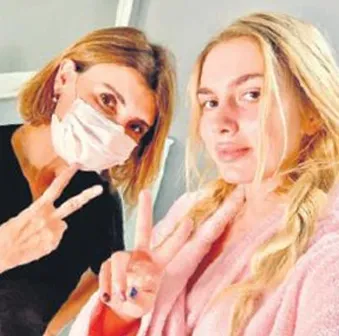 bal-gibi-parladi-1600467674174.jpg Aleyna Tilki bal gibi parladı-2