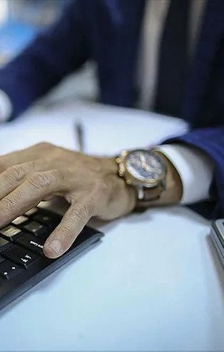 Gelir İdaresi (GİB) 87 sözleşmeli personel alımı yapacak! GİB personel alımı başvuru şartları ve tarihleri! Elektrik, inşaat, bilgisayar teknikeri...