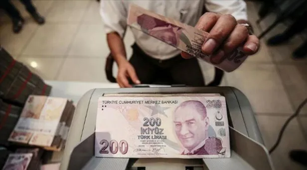 hesapta-parasi-olan-turnayi-gozunden-vurdu-bankalarin-mevduat-faizi-yarisi-kizisacak-27000-lira-icin-32-gunluk-faiz-1616845211835.jpg Hesapta parası olan turnayı gözünden vurdu! Bankaların mevduat faizi yarışı kızışacak! 27.000 liraya 32 günlük faiz...-9