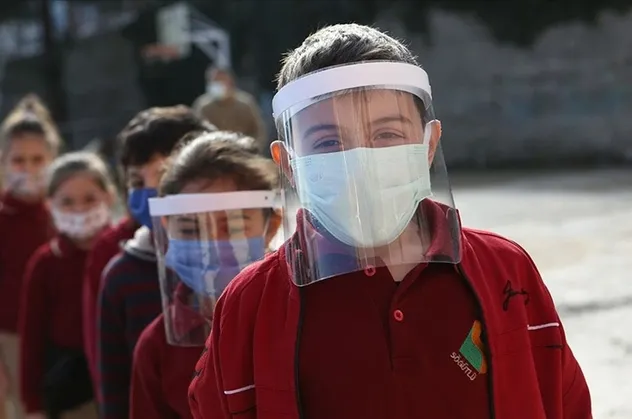 MEB'de 21 Haziran kararı! Milyonlarca öğrenci merakla bekliyordu