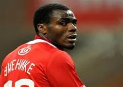 Emmanuel Emenike olay çıkardı!