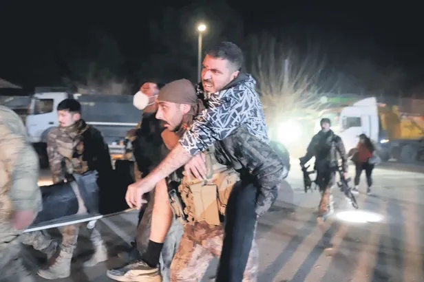 beyoglu-belediyesi-yardim-kampusunde-depremzedelere-hizmet-veriyor-1676935667908.jpeg Beyoğlu Belediyesi, Yardım Kampüsü'nde depremzedelere hizmet veriyor.-16