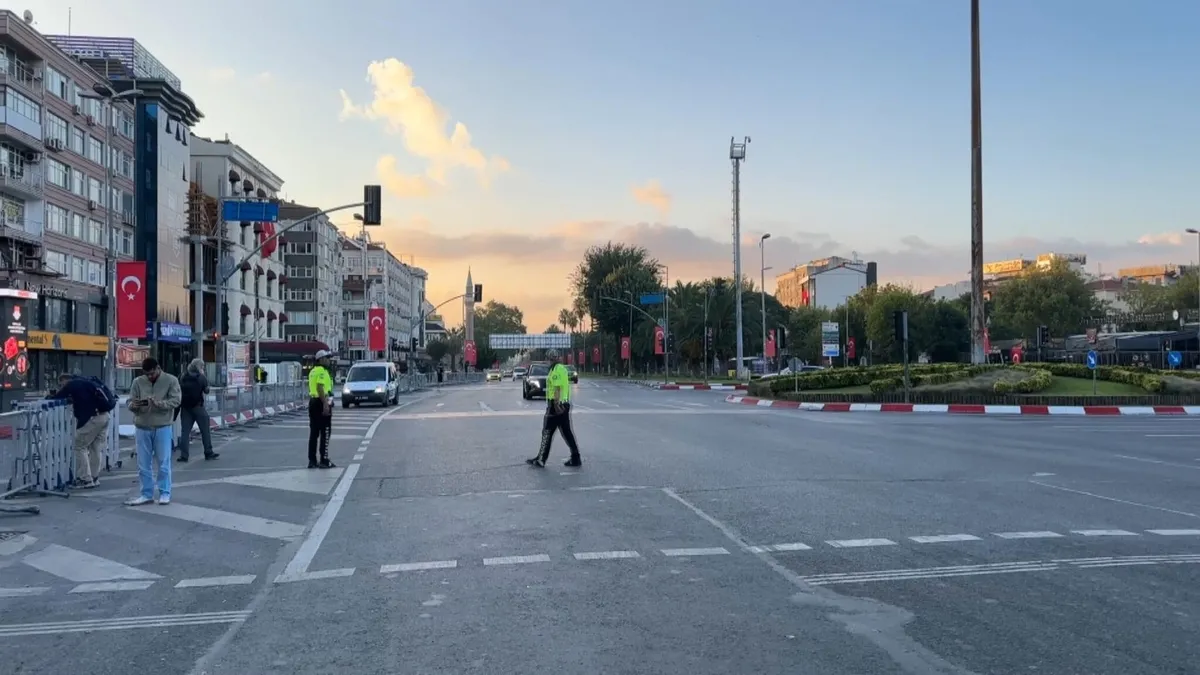 İstanbul trafiğine '30 Ağustos' ayarı: Kapatılan yollar ve alternatif güzergahlar