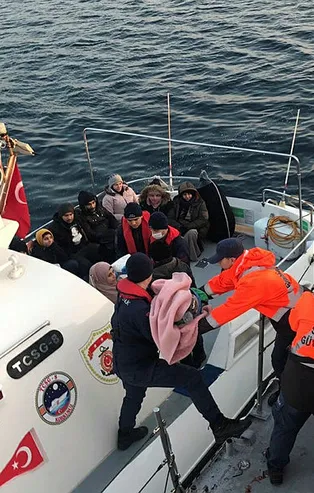 Edirne'de 214 düzensiz göçmen yakalandı