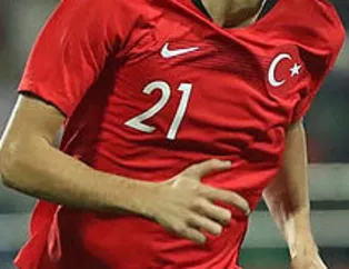 Mert Müldür'e Avusturya'dan işkence gibi muamele! Askere çağırdılar