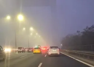 İstanbul’da yoğun sis: Boğaz’da gemi trafiği askıya alındı