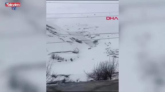 Şırnak'ta dev çığ kütleleri kamerada