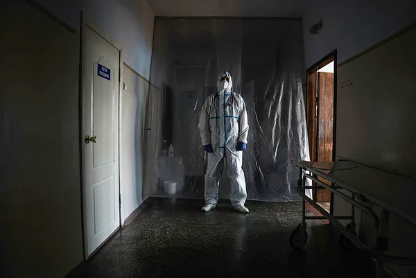 Son dakika: Kaç doz aşı Omicron varyantına karşı korur?-4