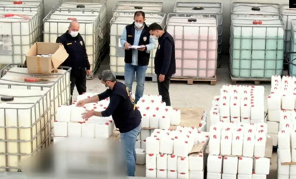 Yeni tehlike: Sahte şampuan! Şebeke ortaya çıkarıldı