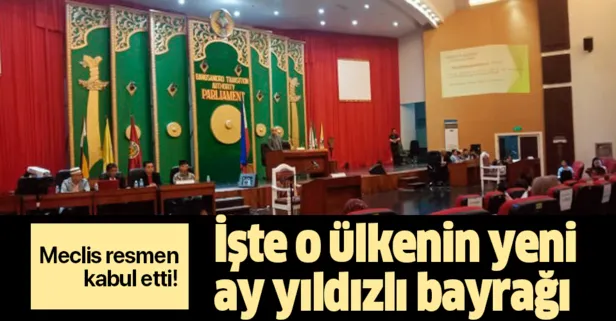 Moro Müslümanlarının yeni bayrağı kabul edildi