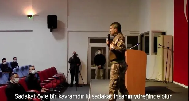Sosyal medyaya damga vuran o video! Emniyet Müdürü FETÖ'cü alçakları yerin dibine soktu-6
