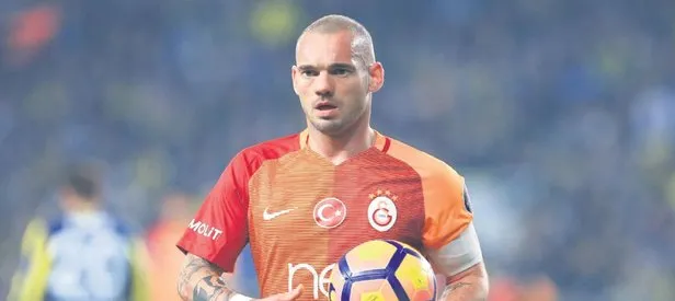 Sneijder’den ters köşe