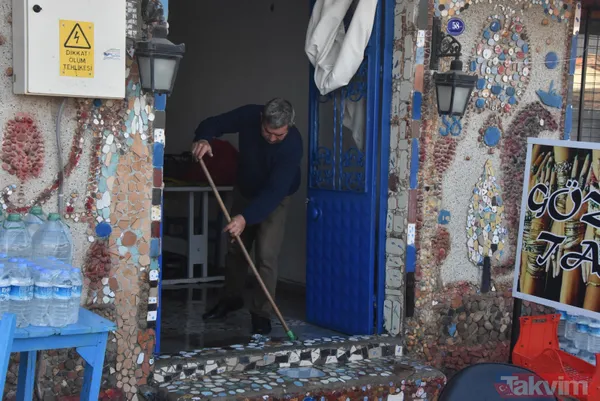 İzmir Seferihisar'da meydana gelen depremin yarattığı yıkım sabah havadan görüntülendi - 43