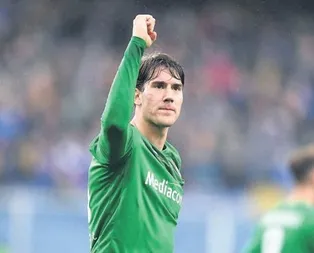 Fiorentina’da 3 isim virüsü yendi