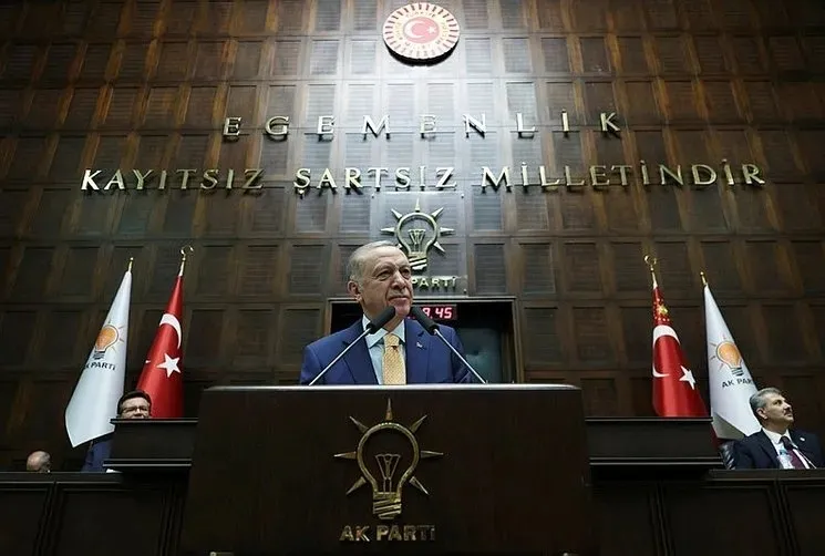 AK Parti’de yeni yol haritası!