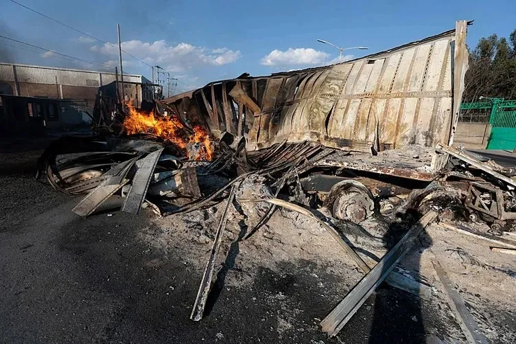 Kartel liderinin ölümü sonrası Meksika alev aldı: 25 güvenlik personeli öldürüldü-3