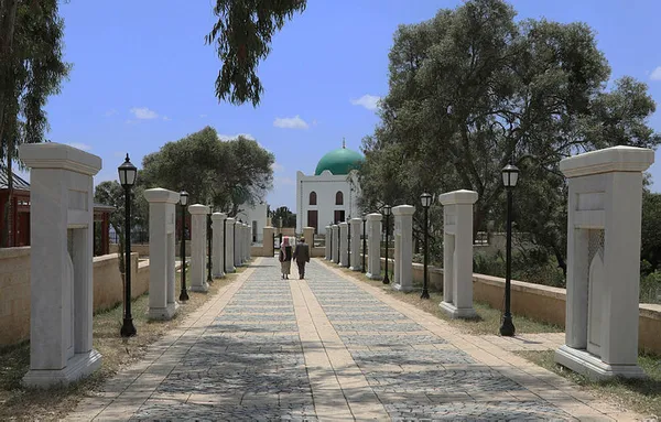 tikanin-yeniledigi-habesistan-krali-necasinin-turbesi-etiyopyadaki-catismalarda-hasar-gordu-1609540764964.jpg TİKA’nın yenilediği Habeşistan Kralı Necaşi'nin türbesi, Etiyopya'daki çatışmalarda hasar gördü-2