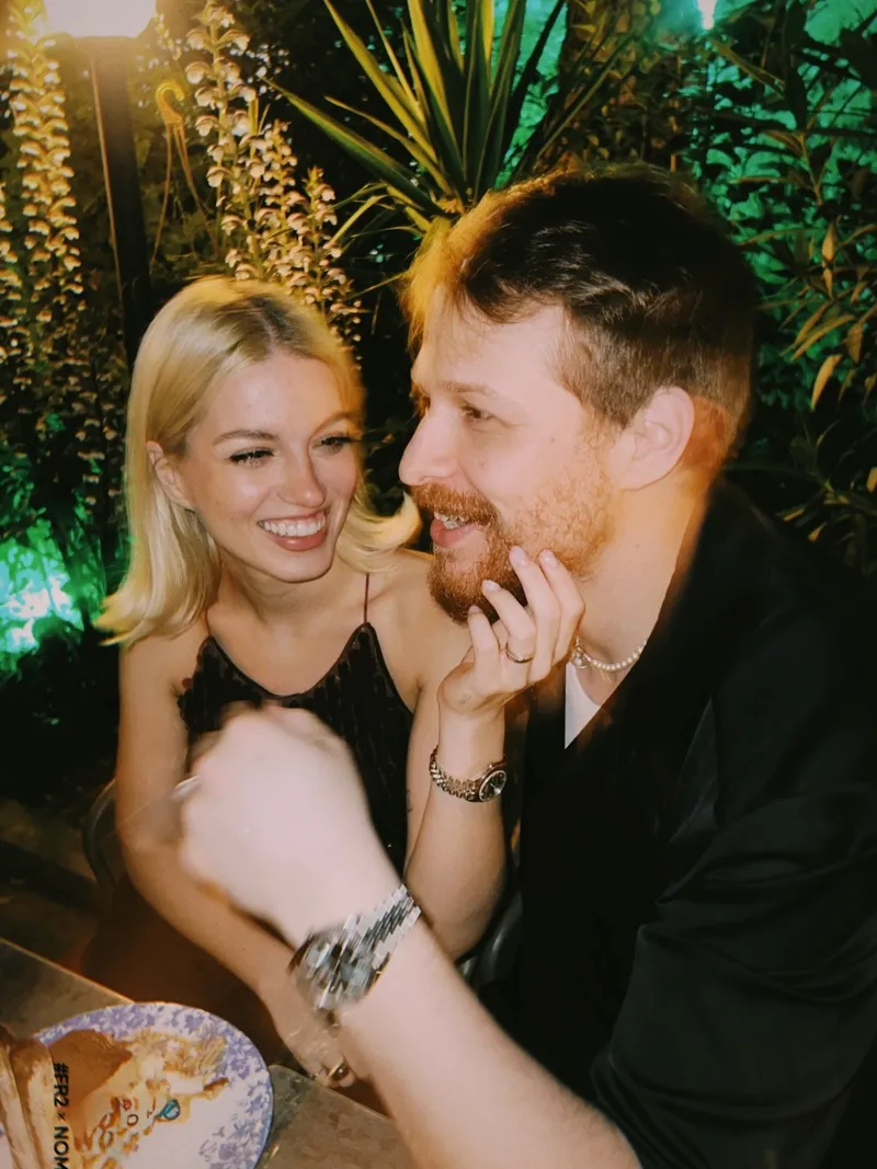 burak-yorukten-takip-krizi-aciklamasi-liseli-ergen-degiliz-1775734346491.jpg Burak Yörük'ten takip krizi açıklaması! "Liseli ergen değiliz!"-4