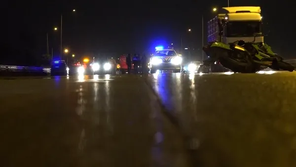 kendisi-icin-duzenlenen-dogum-gunu-kutlamasina-giderken-motosikletle-devrildi-2-olu-1688526625748.jpg Kendisi için düzenlenen doğum günü kutlamasına giderken kaza yaptı: 2 ölü-6