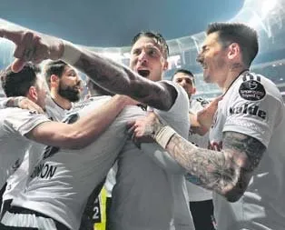 Bugün günlerden şampiyonluk