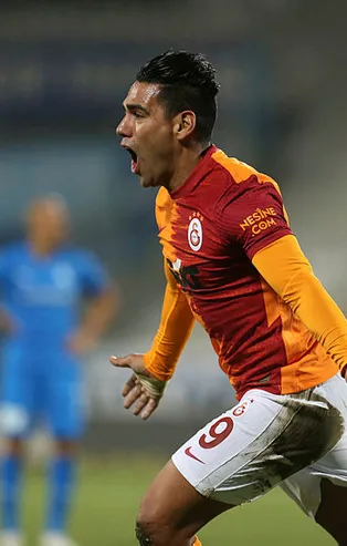 Galatasaray'a Falcao'dan müjde! Geri dönüyor