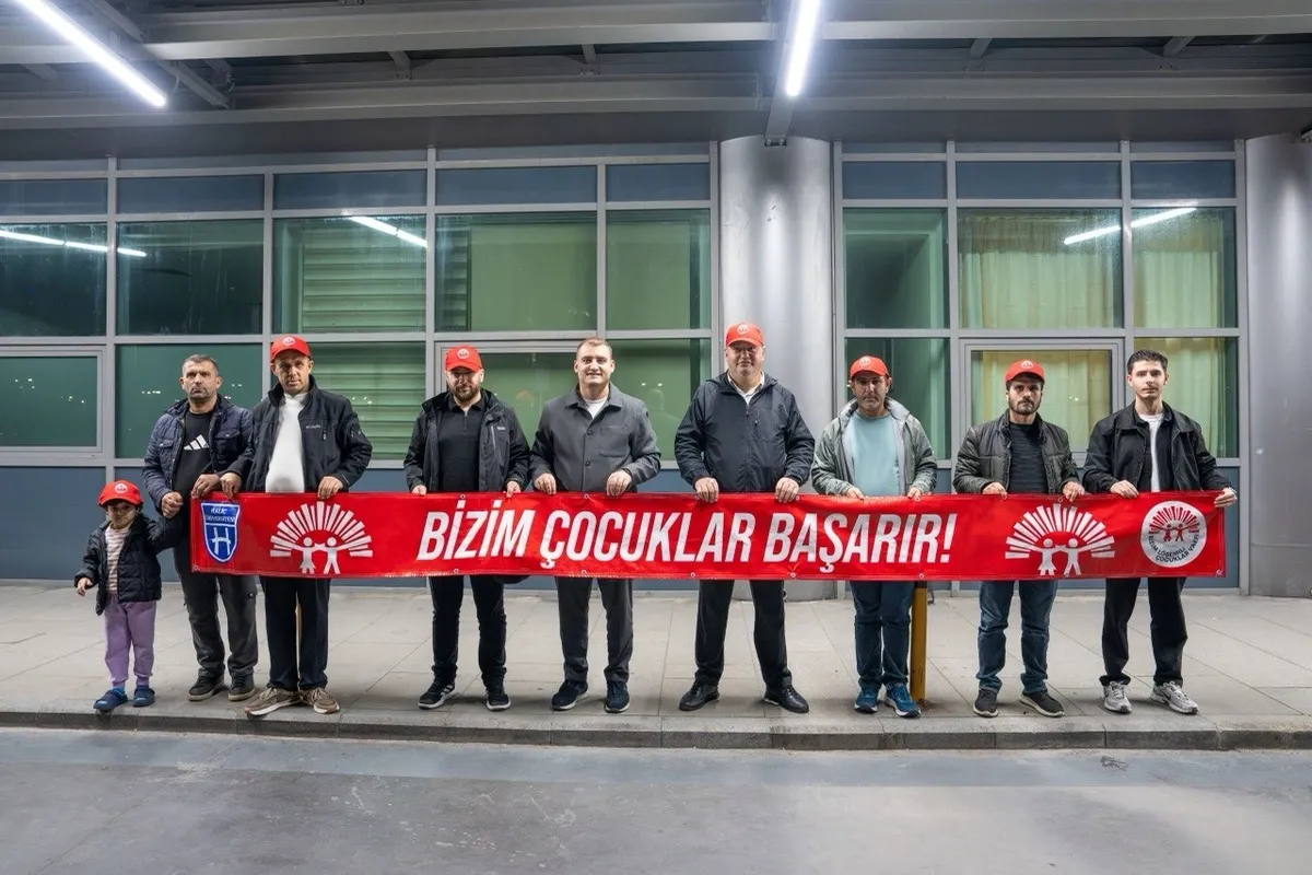 bizim-losemili-cocuklar-vakfindan-dort-ozel-etkinlik-1793373164751.jpg Millet Bahçesi'nden EuroLeague'e: Bizim Lösemili Çocuklar Vakfından dört anlamlı etkinlik-3