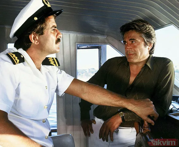 Yeşilçam efsanesi Hababam Sınıfı’nın Damat Ferit’i bakın aslen nereliymiş! Duyan inanamadı! İşte Tarık Akan’ın memleketi... - 5