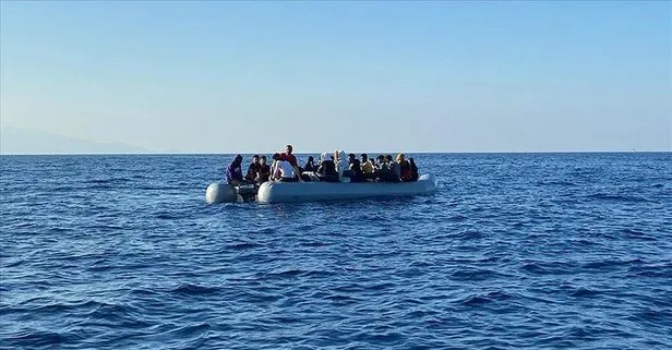 Son dakika: Çanakkale’de Türk kara sularına itilen 37 sığınmacı kurtarıldı