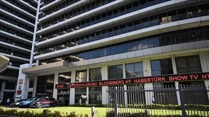 Can ve Ciner'e operasyon (AA)