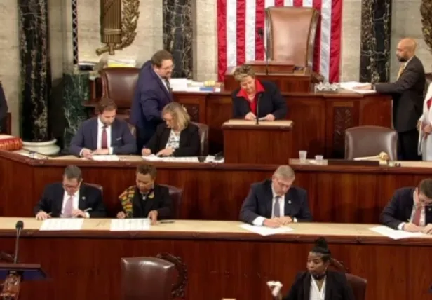 100-yil-sonra-ilk-abd-temsilciler-meclisi-baskanlik-seciminde-kriz-oturum-ertelendi-1672802021259.jpg 100 yıl sonra ilk! ABD Temsilciler Meclisi Başkanlık seçiminde kriz-2