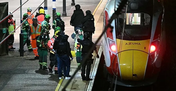İngiltere'de tren içerisinde bıçaklı saldırı dehşeti!
