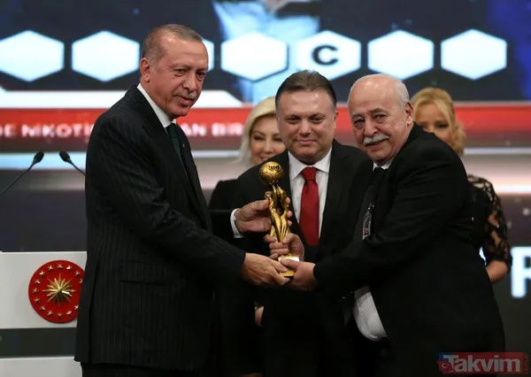 Başkan Erdoğan, Radyo Televizyon Gazetecileri Derneği 2017 Yılı Medya Oscarları Ödül Töreni'ne katıldı - 17