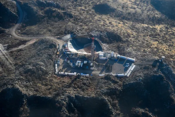 terorun-kokunun-kazindigi-katodan-mujdeler-yolda-petrol-denizi-gibi-1688534711569.jpg Terörün kökünün kazındığı Kato'dan müjdeler yolda: Petrol denizi gibi...! 40 yıldır girilmeyen 36 köy yerleşime açılıyor-5