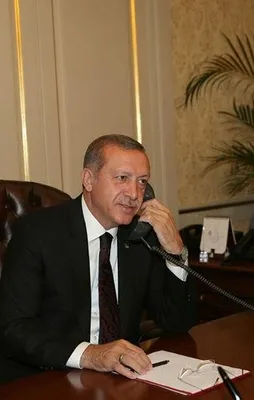 Erdoğan'dan Macron'a tebrik telefonu